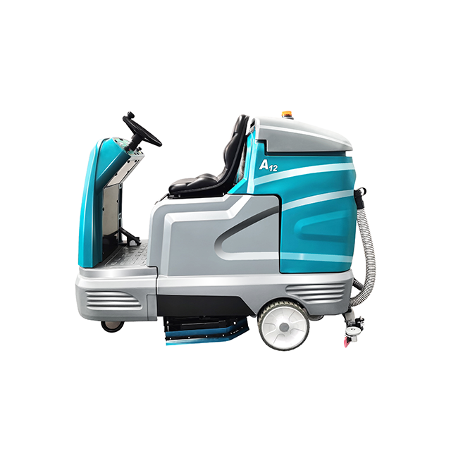 A12 جهاز تنظيف للأرضيات للركوب